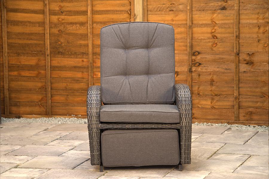Rattan rocker recliner top